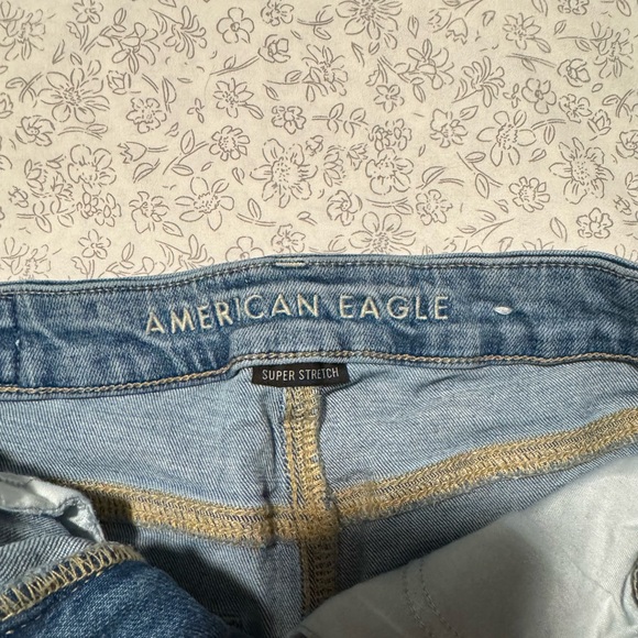 American Eagle Shorts Size: 0 - Picture 3 of 4
